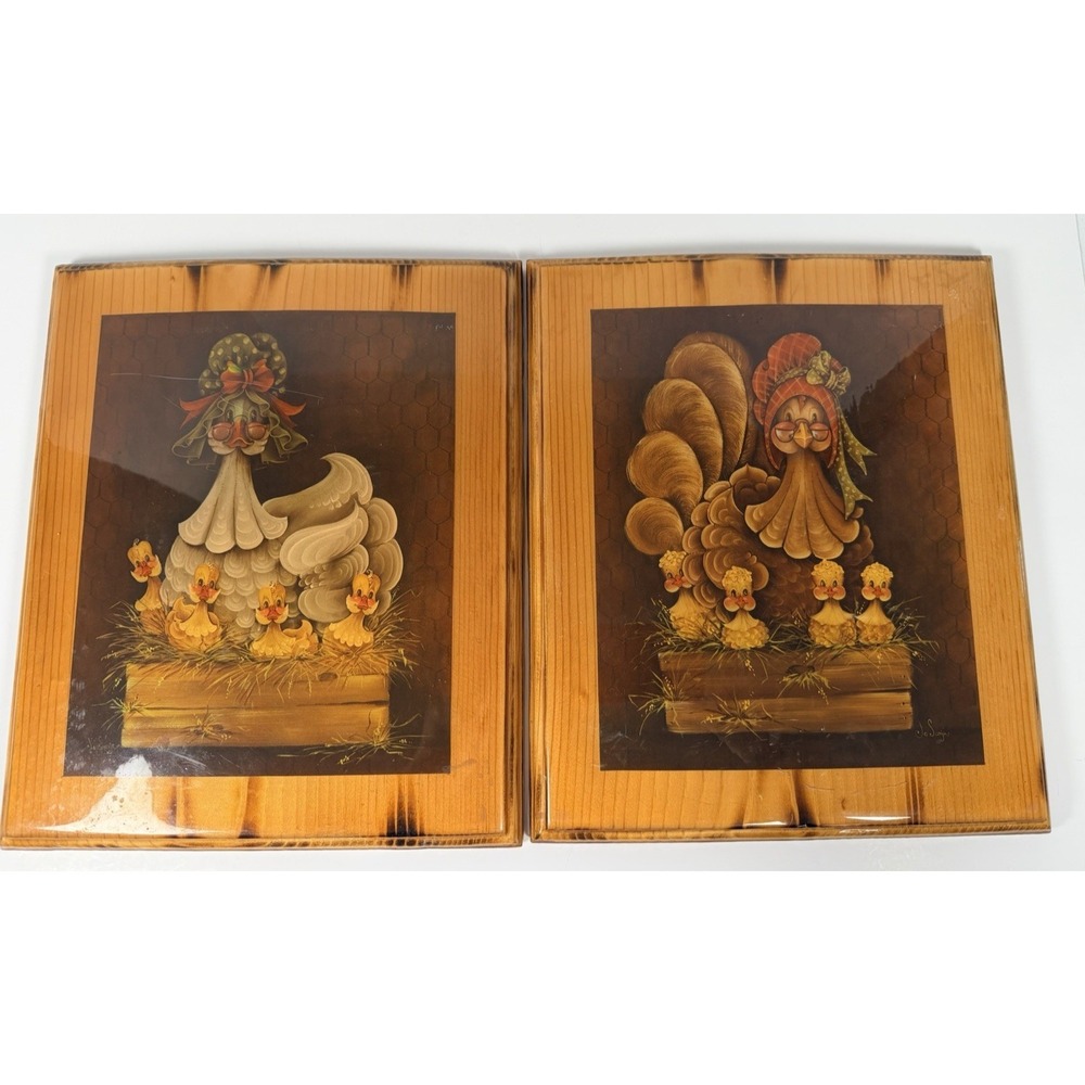 Pair VTG Folk Art Wooden Wall Plaque Hen Chicks 12"x11" READ MCM Farmhouse